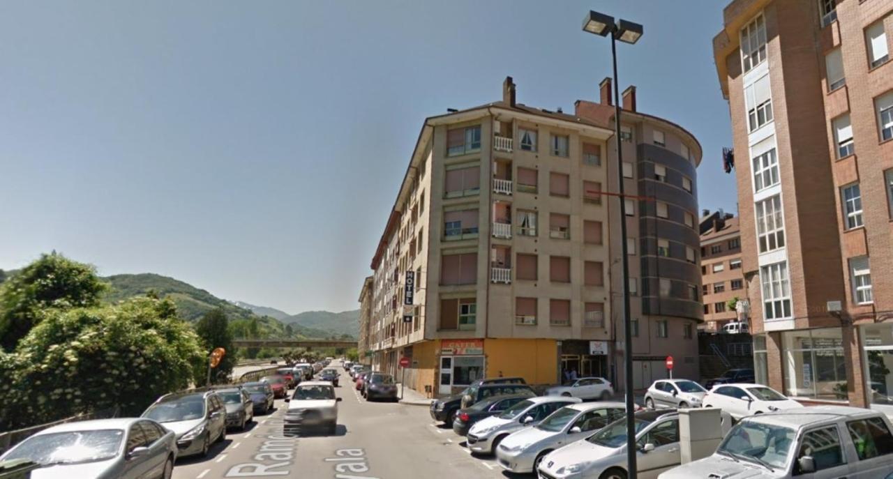Hotel Lena Pola de Lena Exterior foto